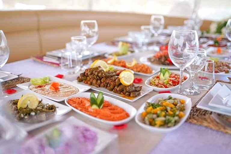 From Mezze to Moussaka: A Foodie’s Guide to Sailing the Aegean